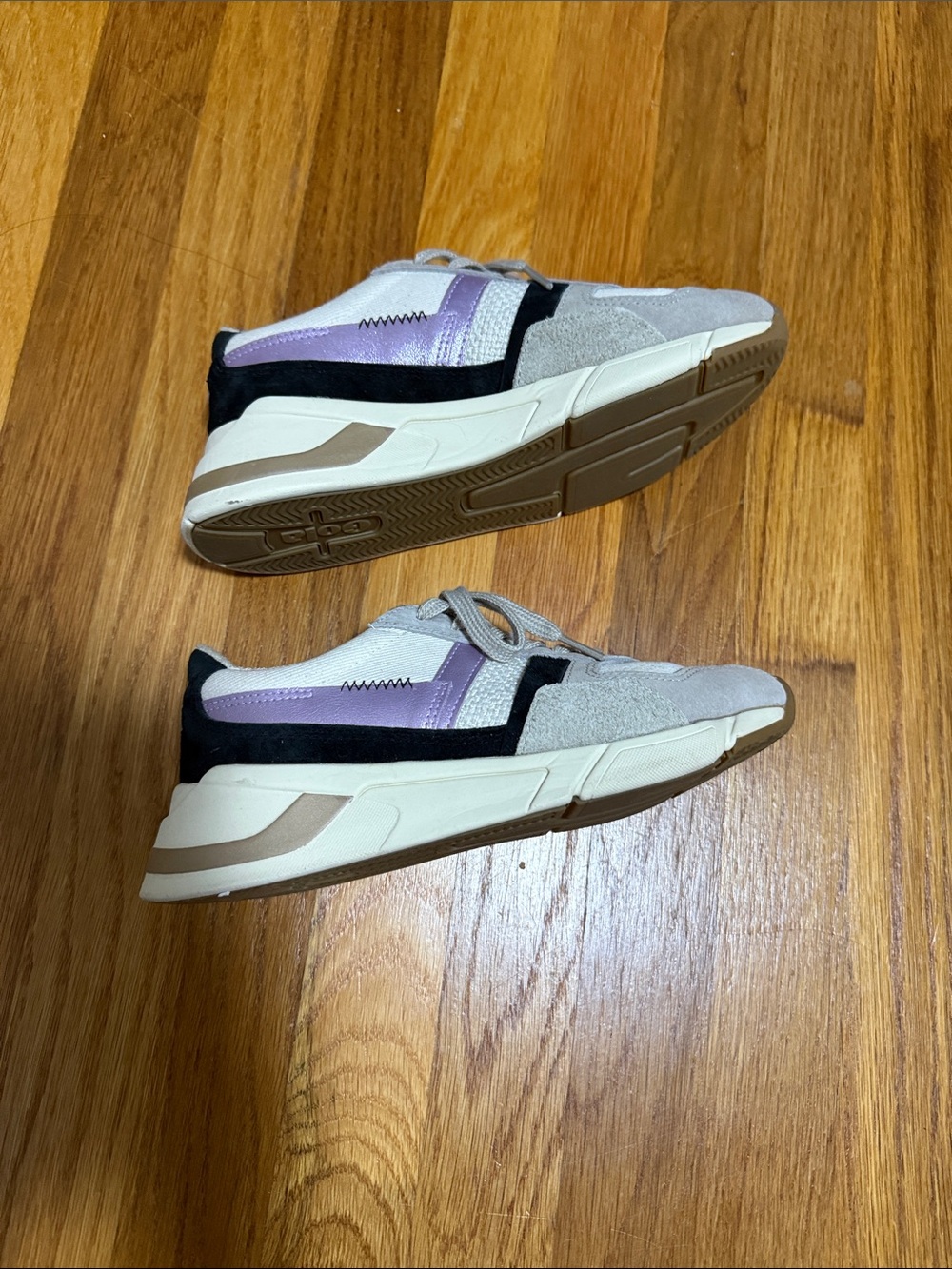 Gola Light Gray Sneakers with Black and purple Accents. Worn twice